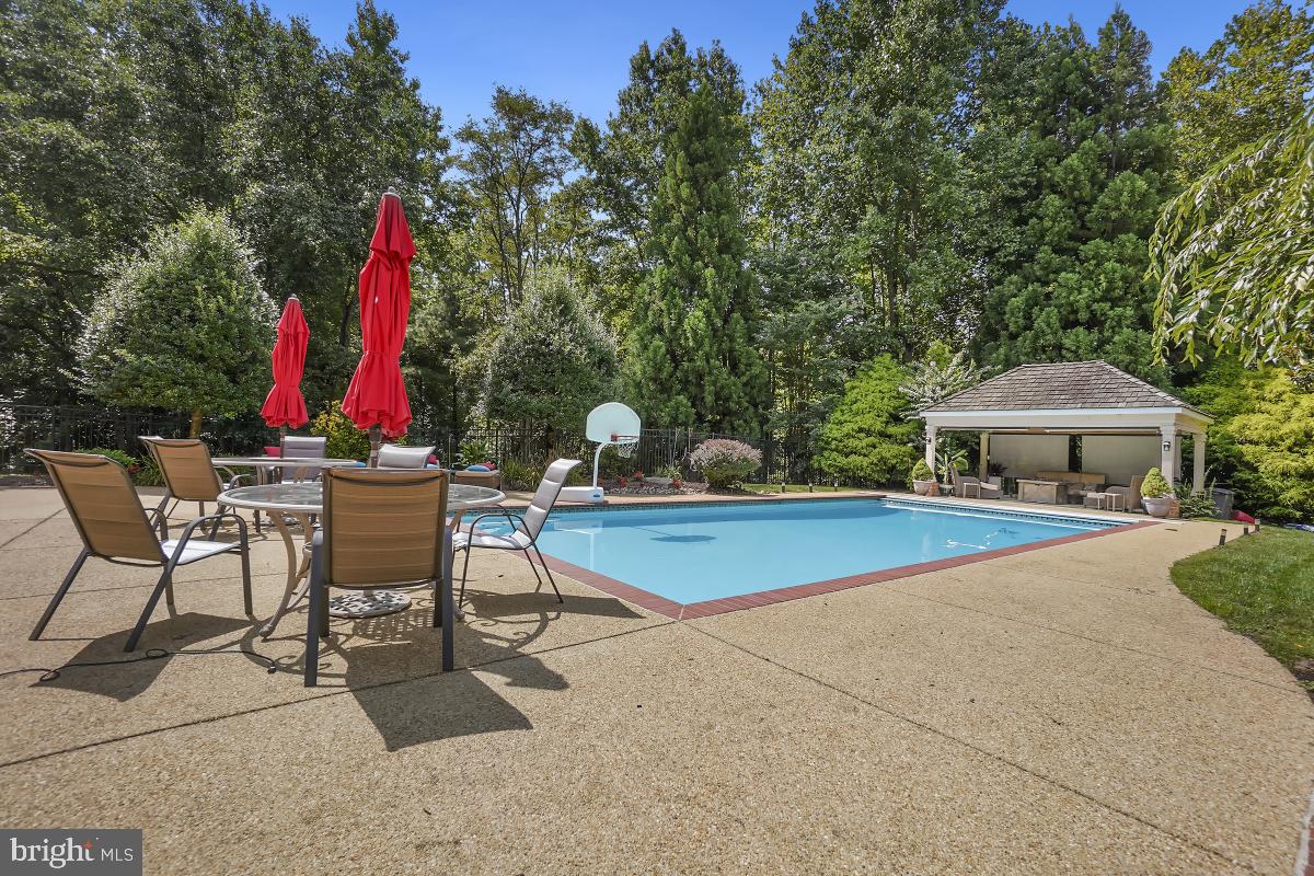 WOODMORE-PLAT 6> - Residential