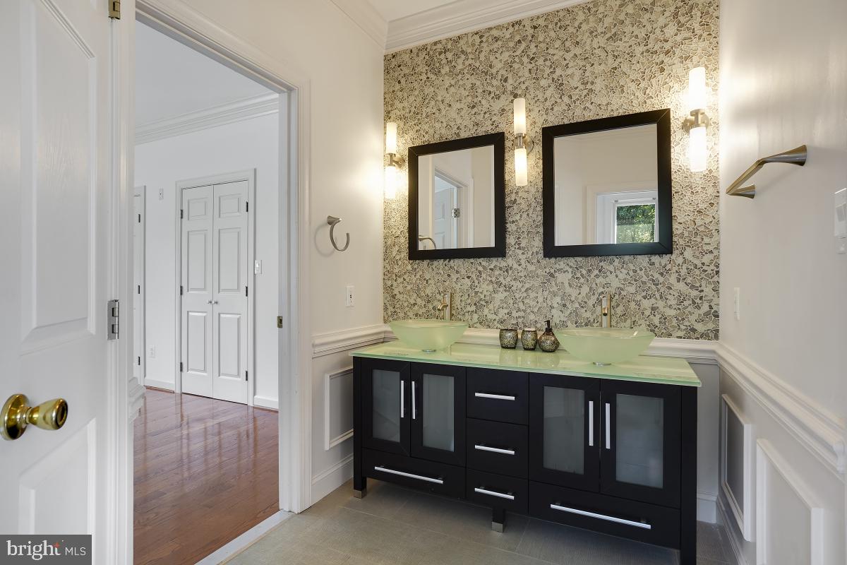 WOODMORE-PLAT 6> - Residential