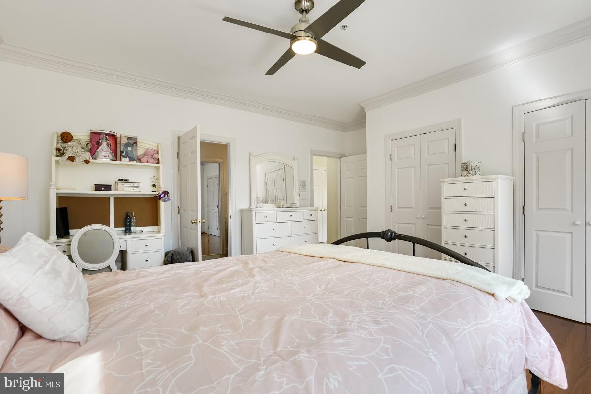 WOODMORE-PLAT 6> - Residential