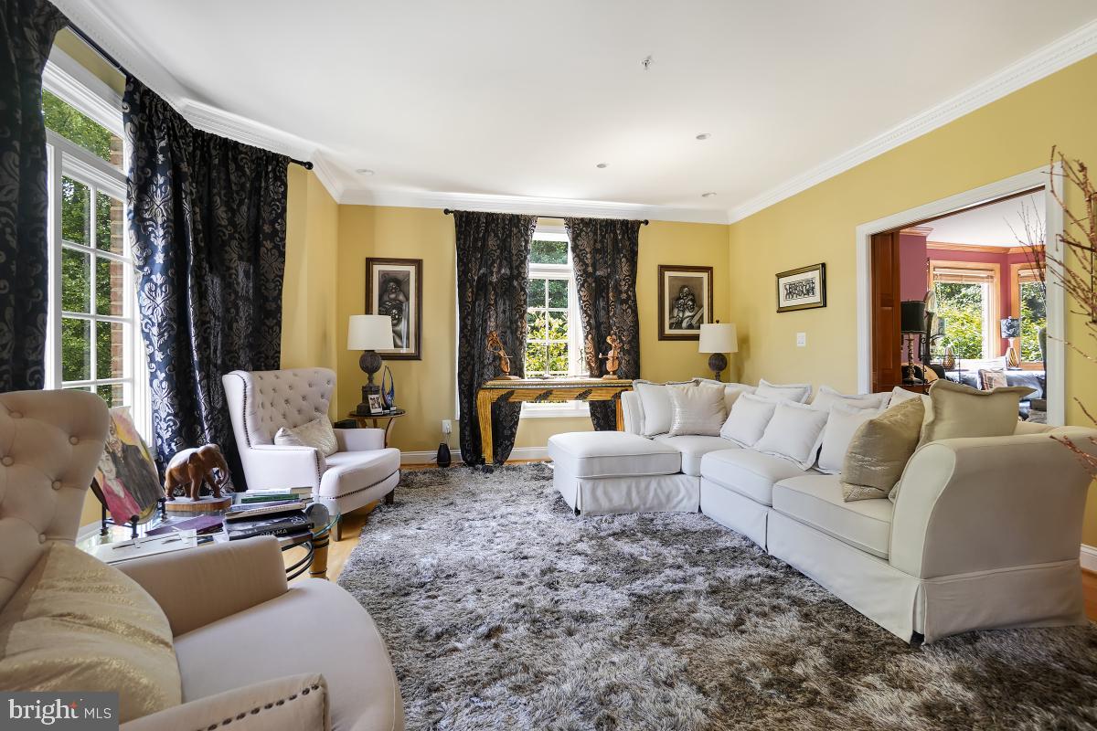 WOODMORE-PLAT 6> - Residential