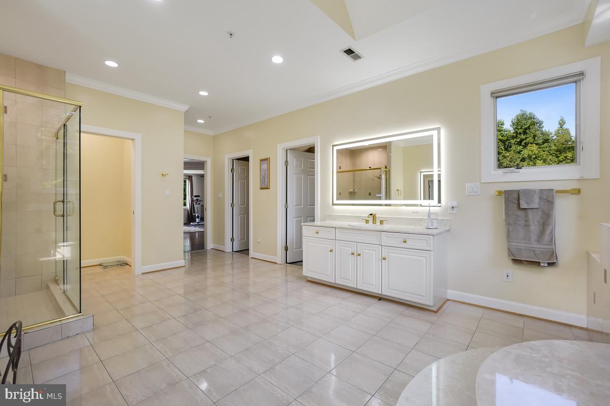 WOODMORE-PLAT 6> - Residential