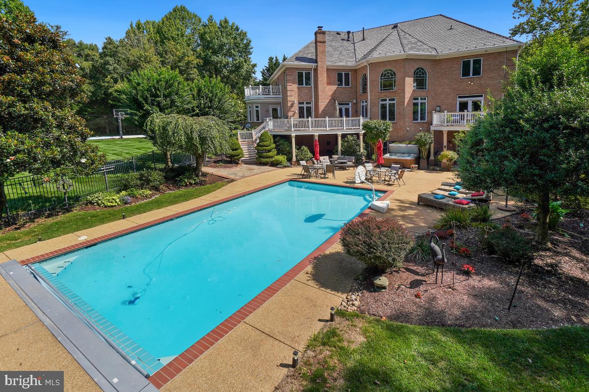 WOODMORE-PLAT 6> - Residential