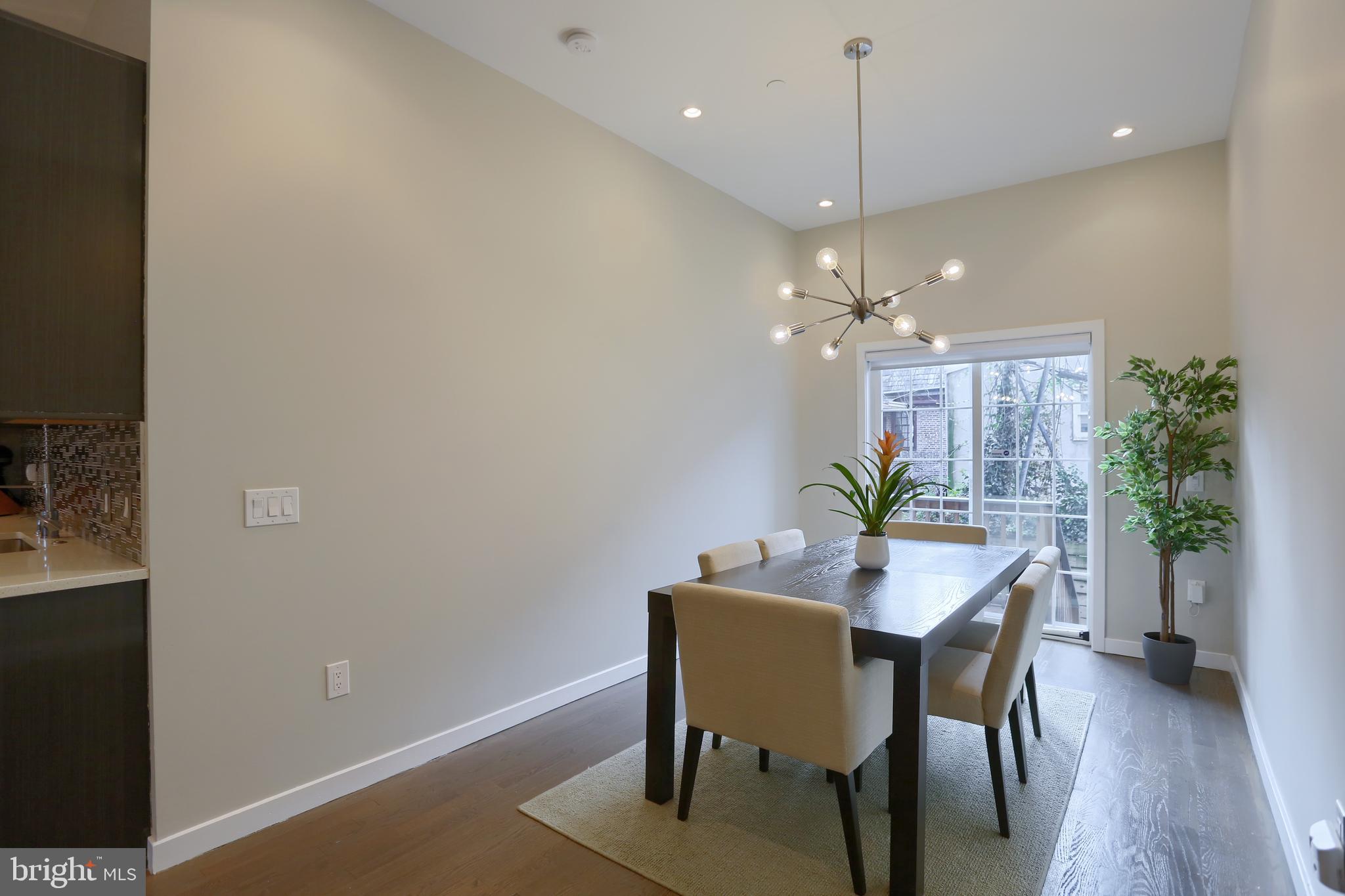 OLD CITY - Residential