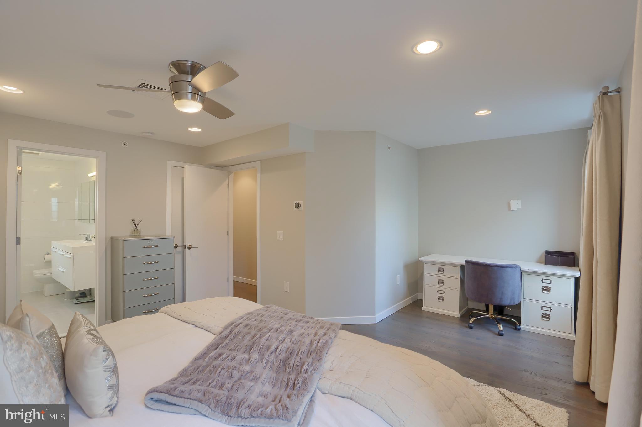 OLD CITY - Residential