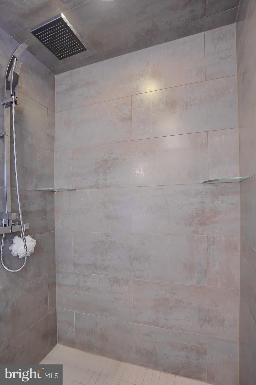 OLD CITY - Residential