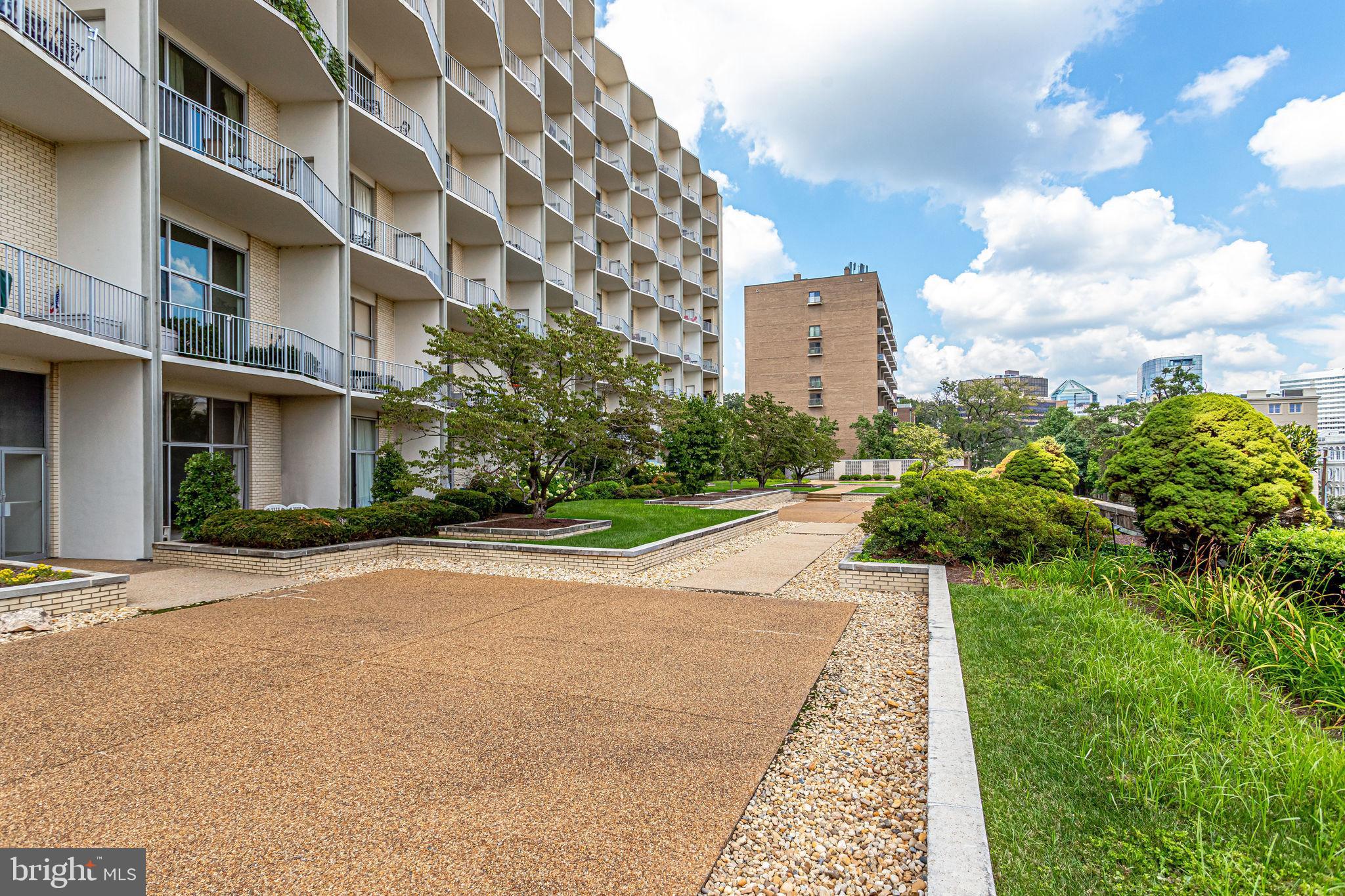 PROSPECT HOUSE - Residential