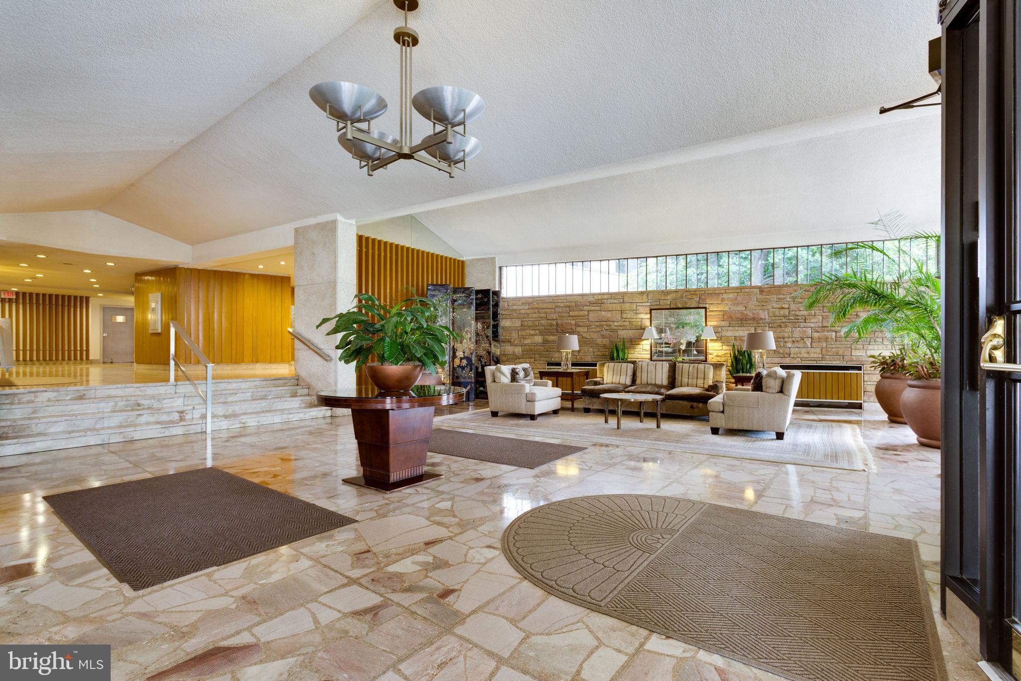 PROSPECT HOUSE - Residential