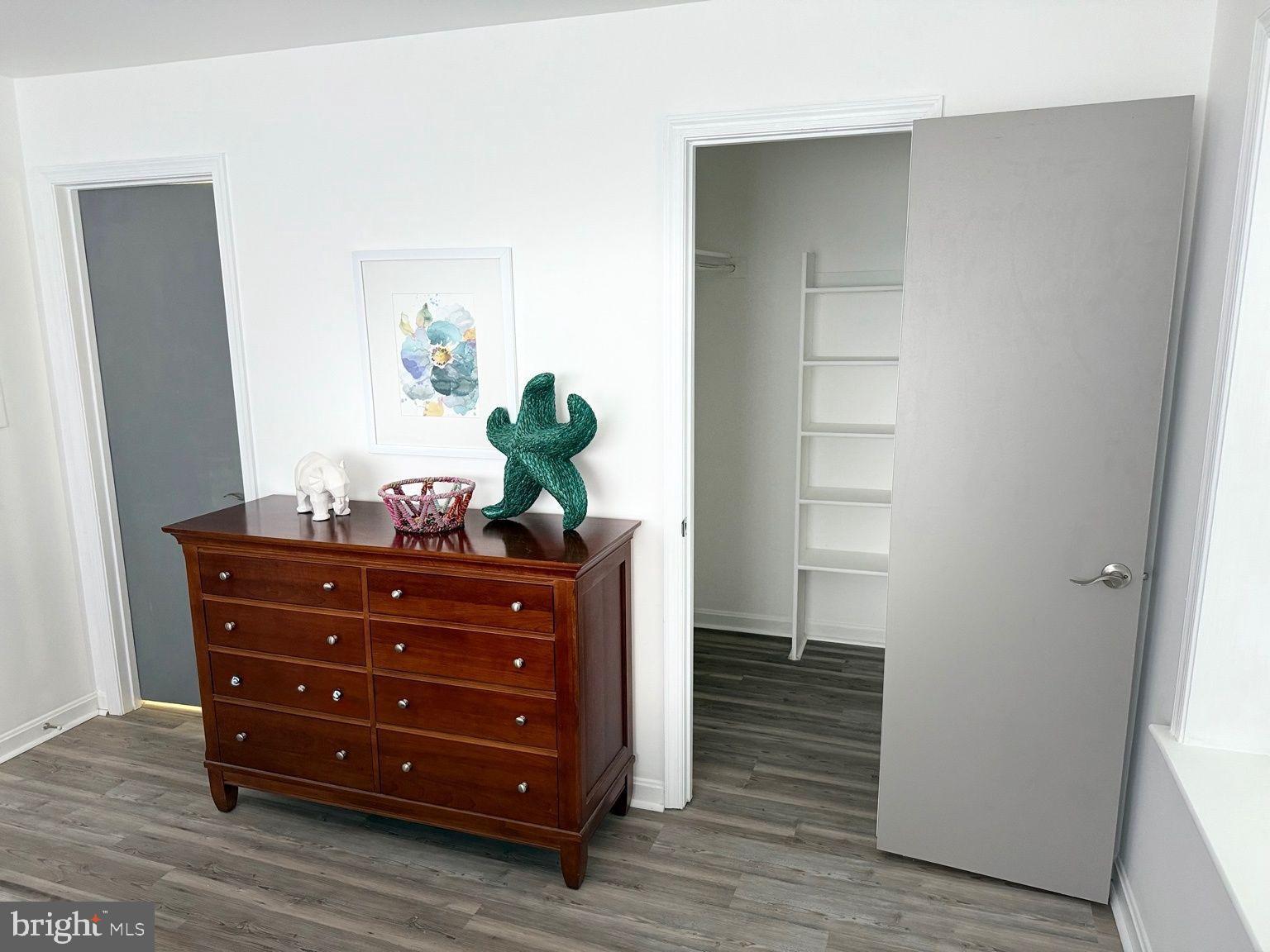 MANCHESTER LAKES - Residential