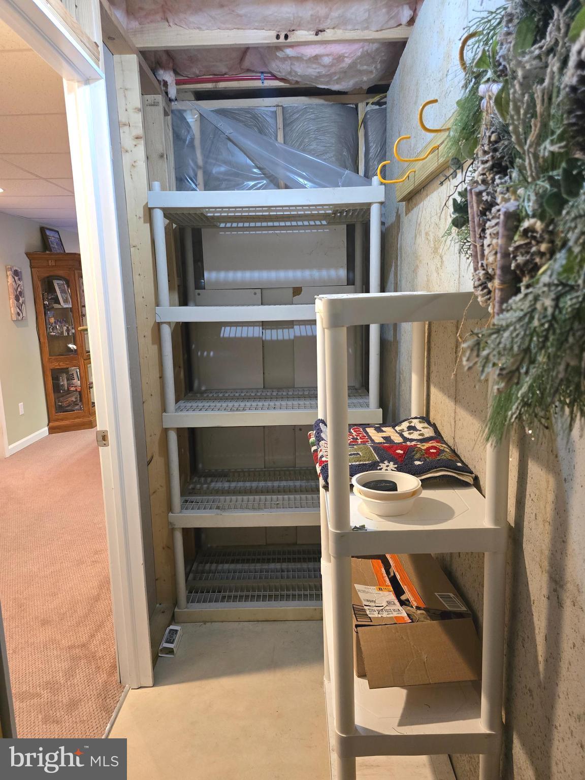 FEASTERVILLE - Residential