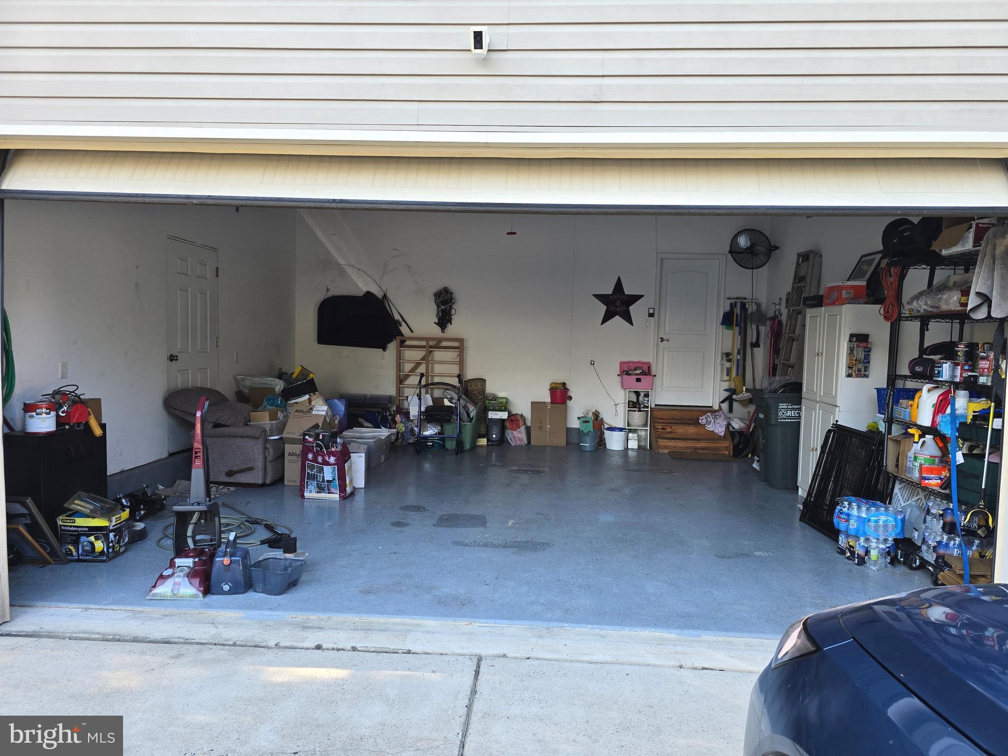 FEASTERVILLE - Residential