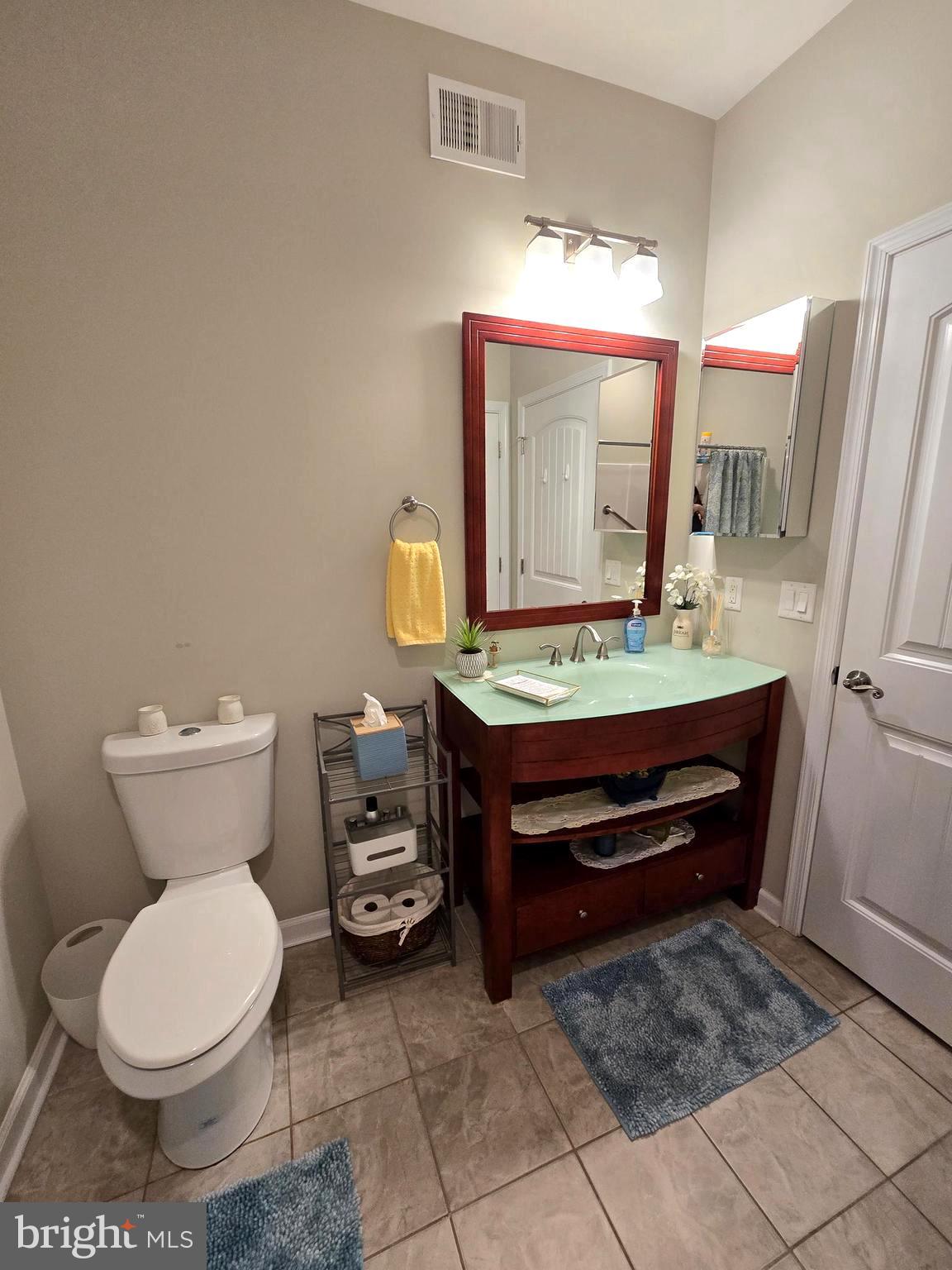 FEASTERVILLE - Residential