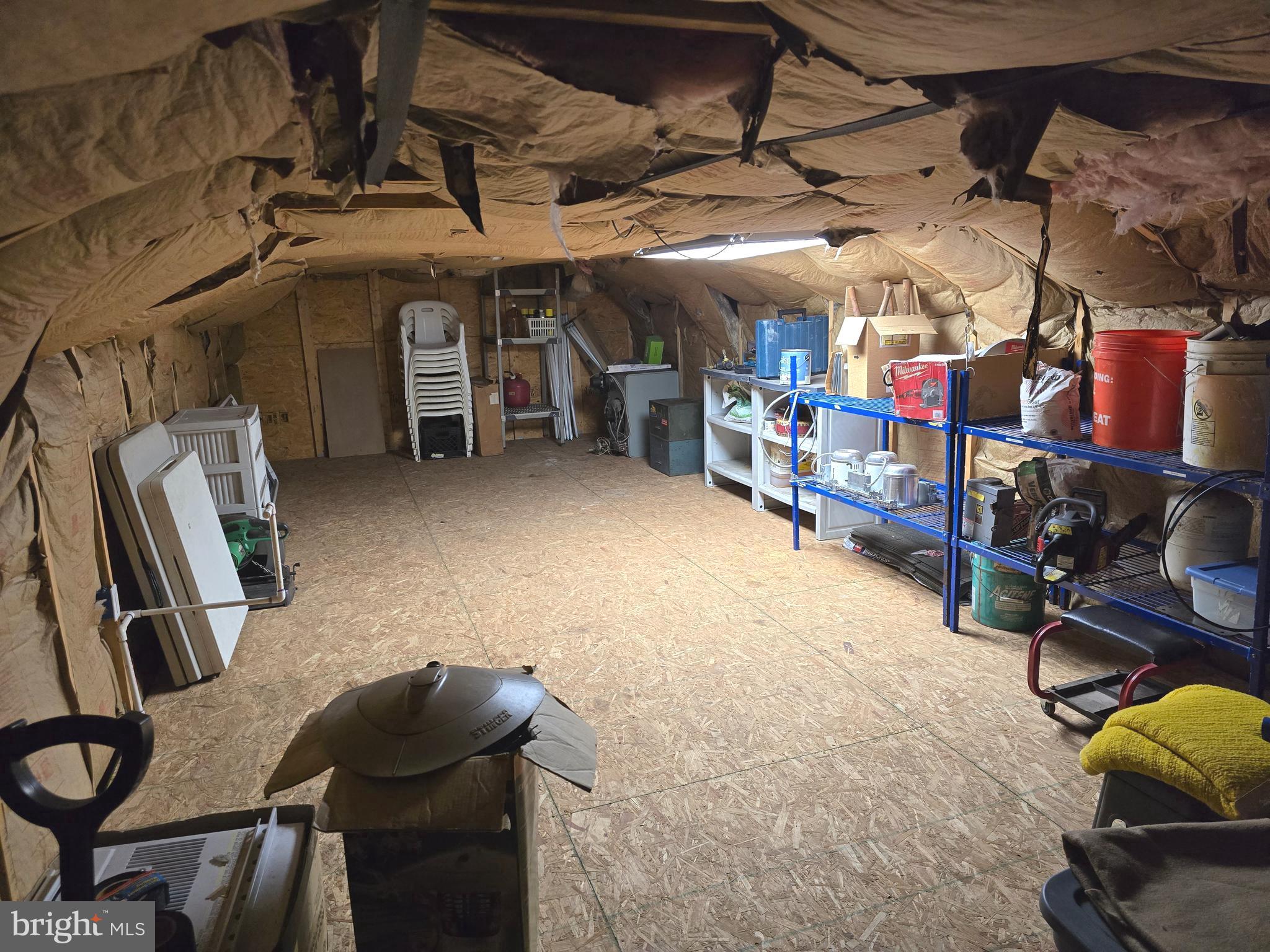 FEASTERVILLE - Residential