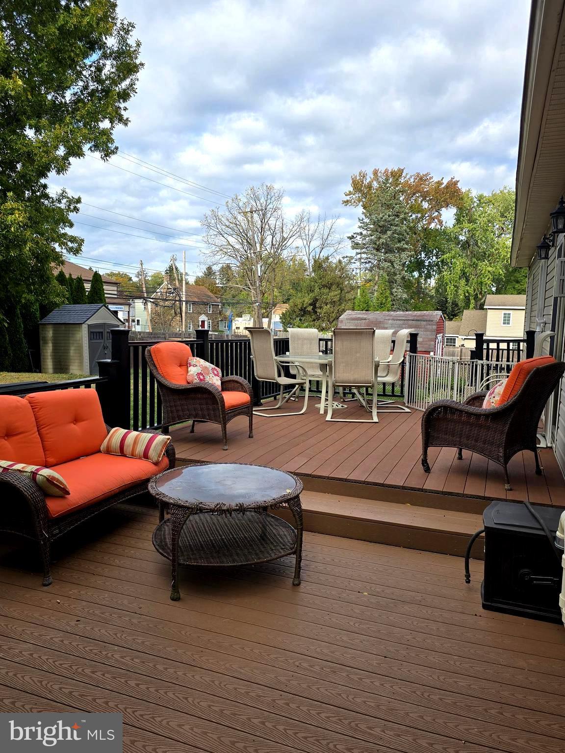 FEASTERVILLE - Residential