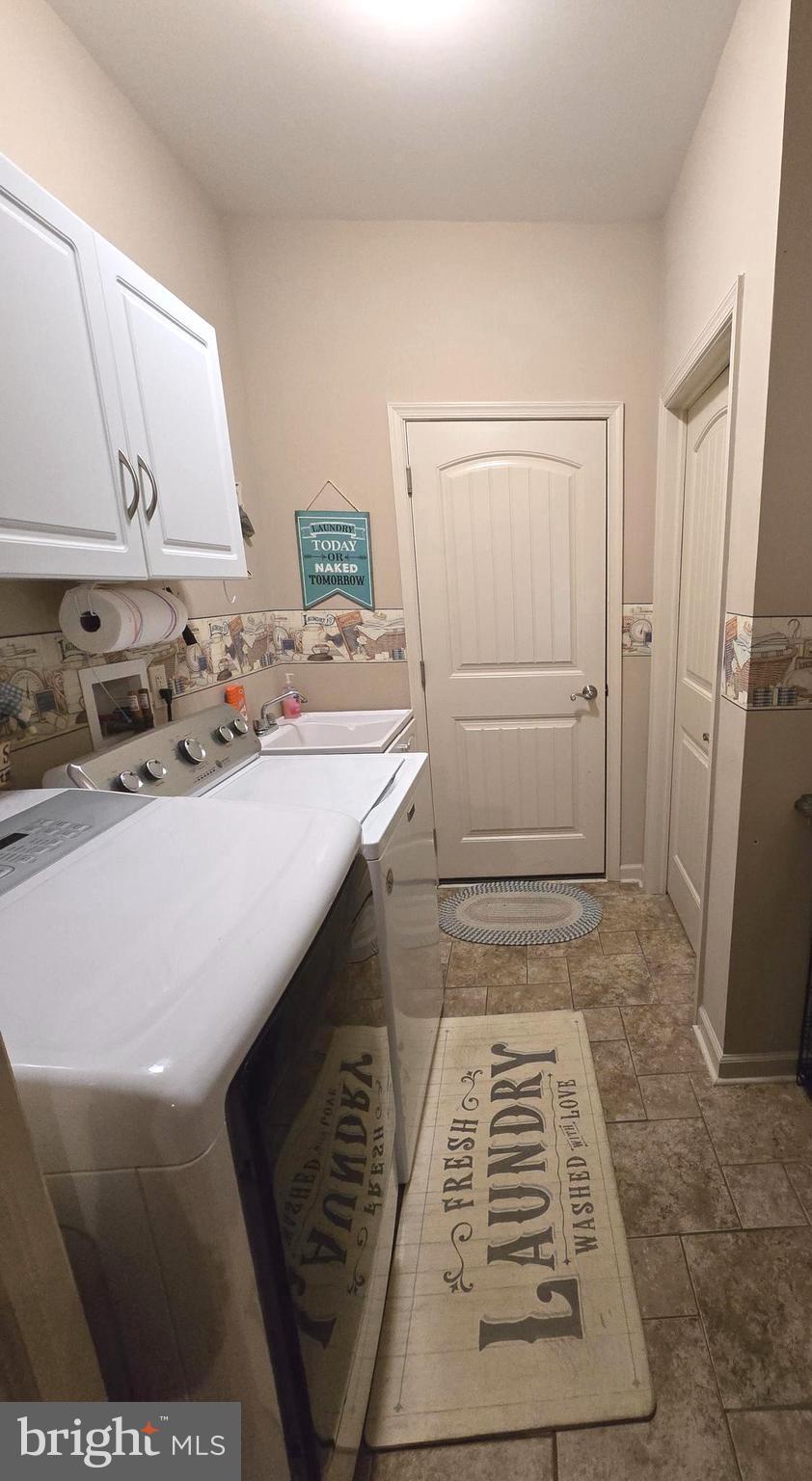 FEASTERVILLE - Residential