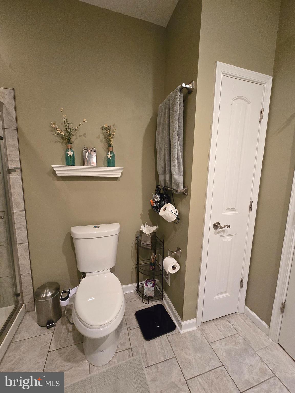 FEASTERVILLE - Residential