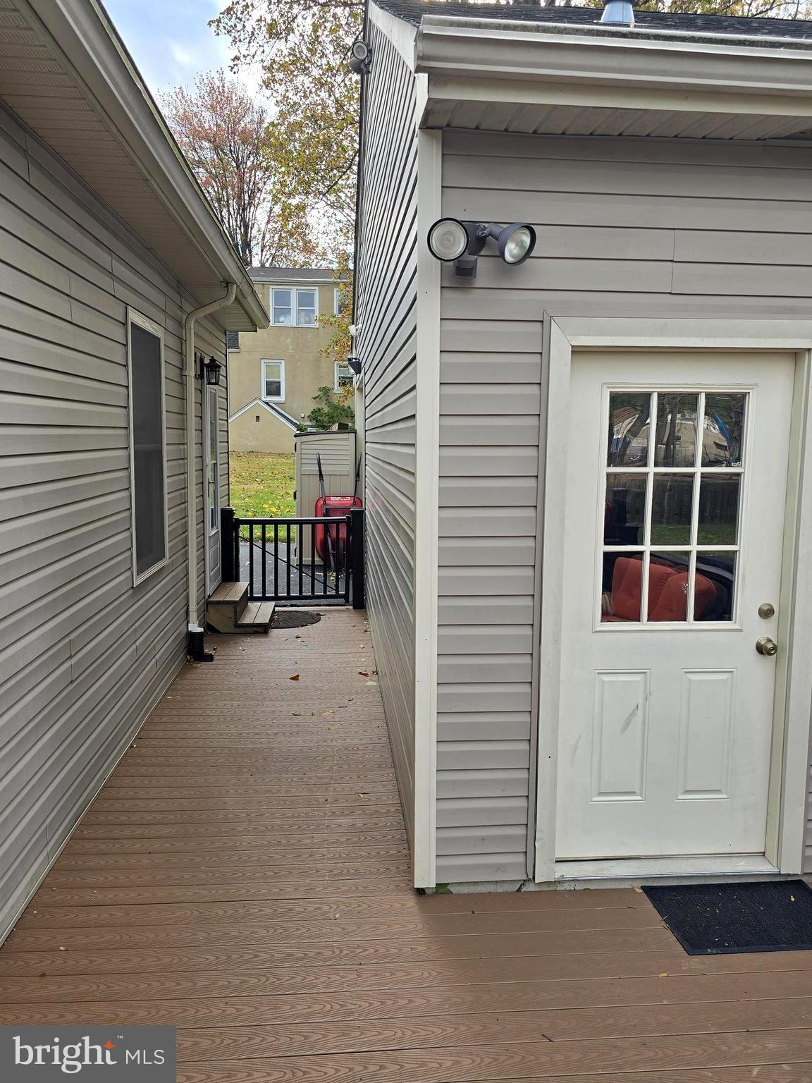 FEASTERVILLE - Residential