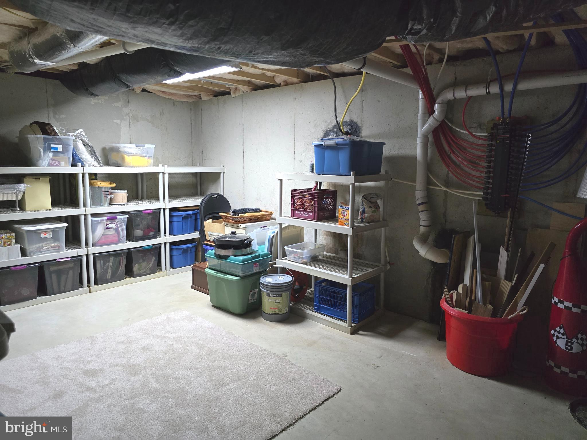 FEASTERVILLE - Residential