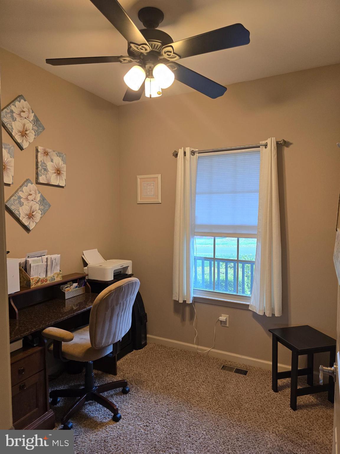 FEASTERVILLE - Residential