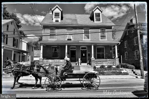 22 MILLER STREET STRASBURG PA 17579