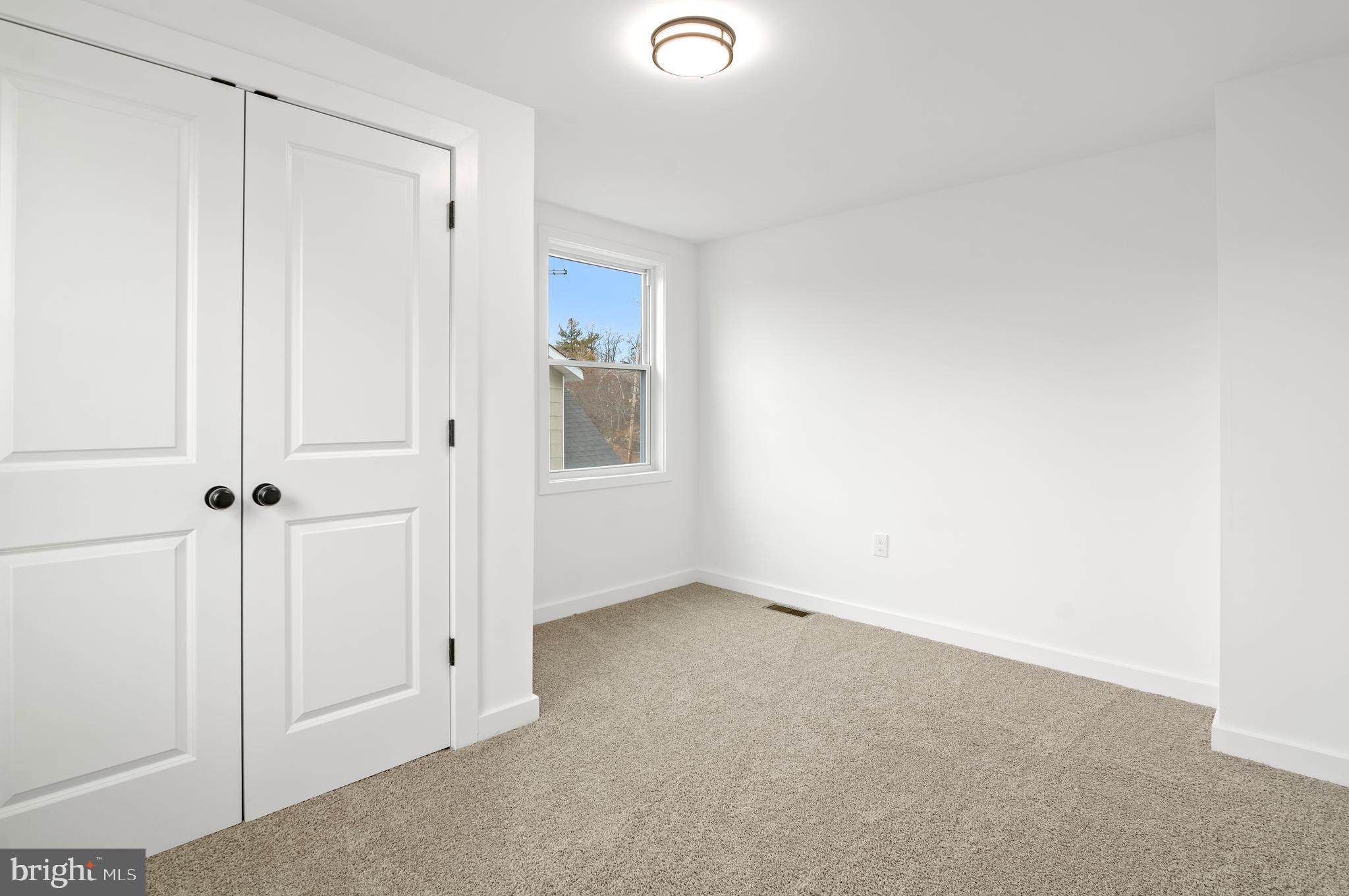 OVERLEA - Residential