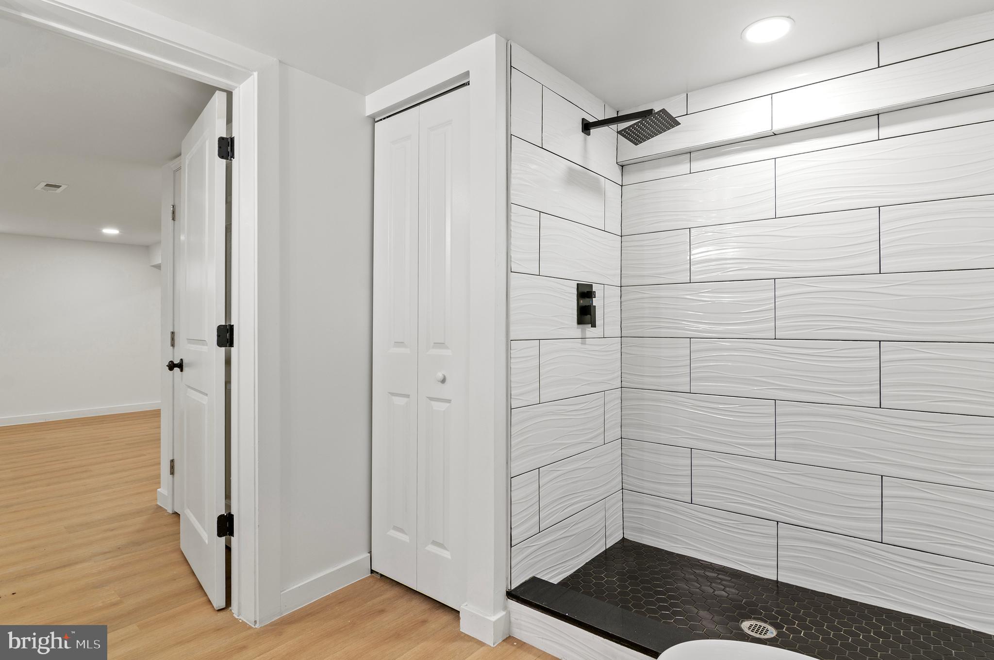 OVERLEA - Residential