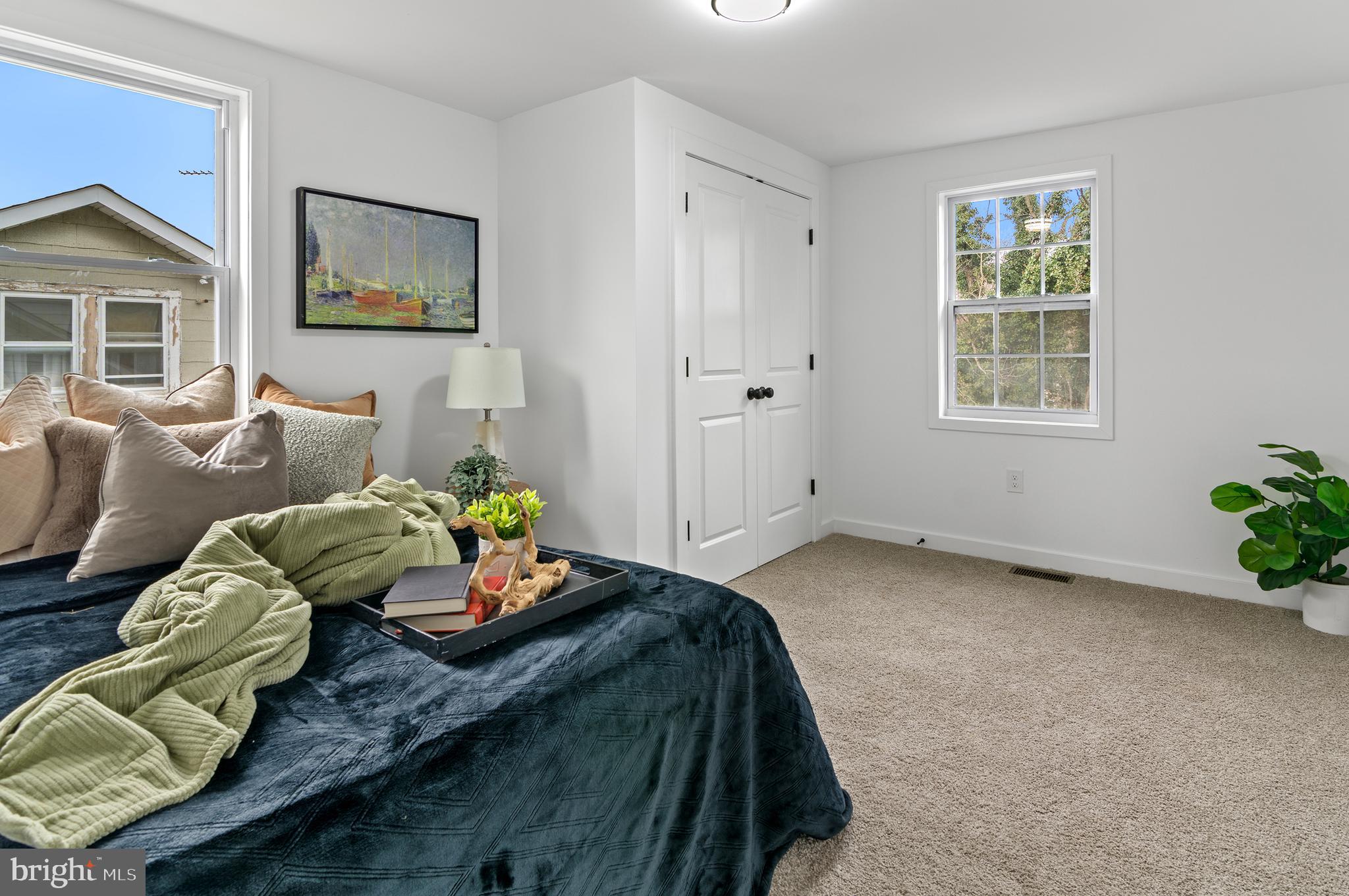 OVERLEA - Residential