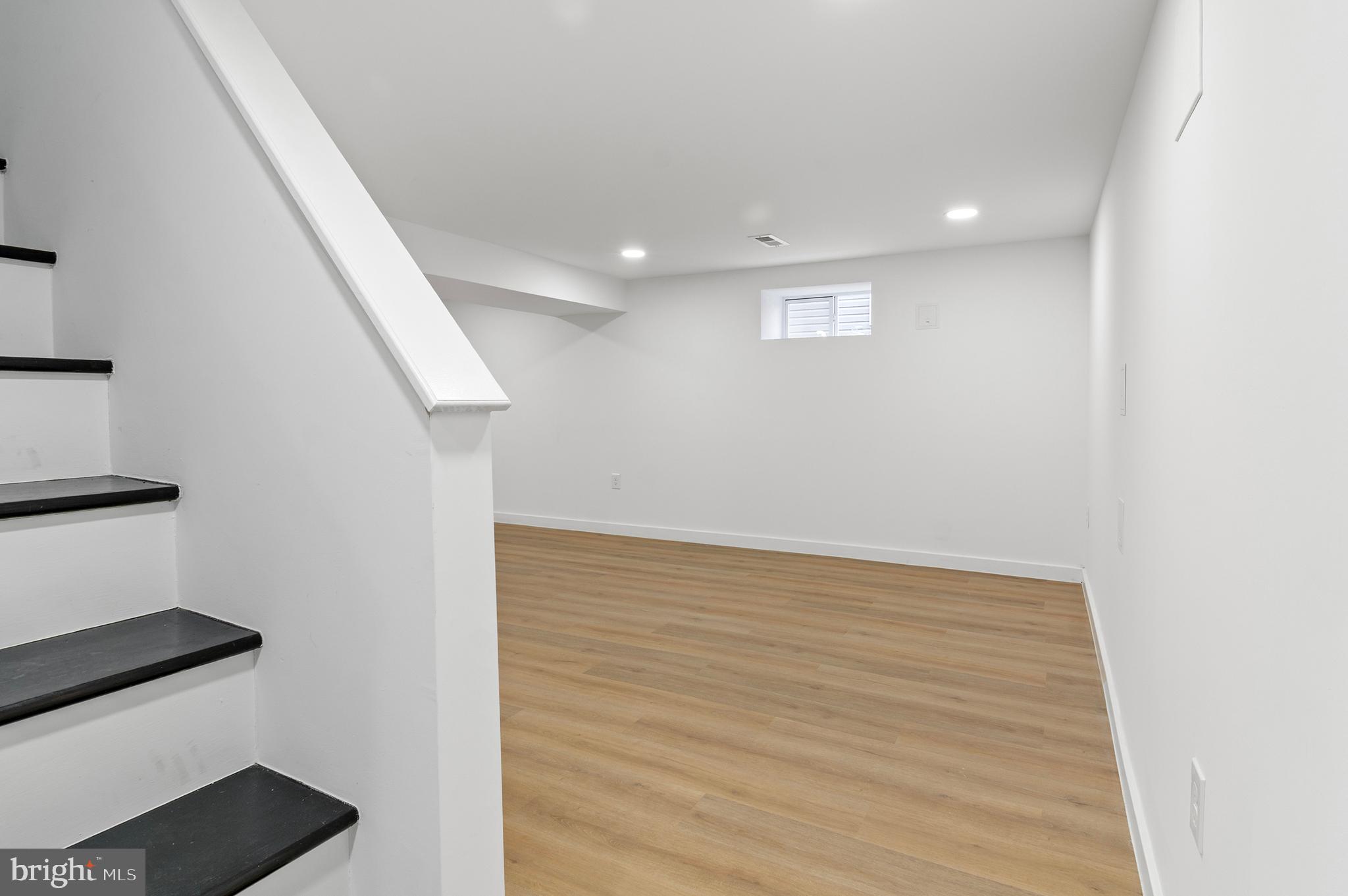 OVERLEA - Residential