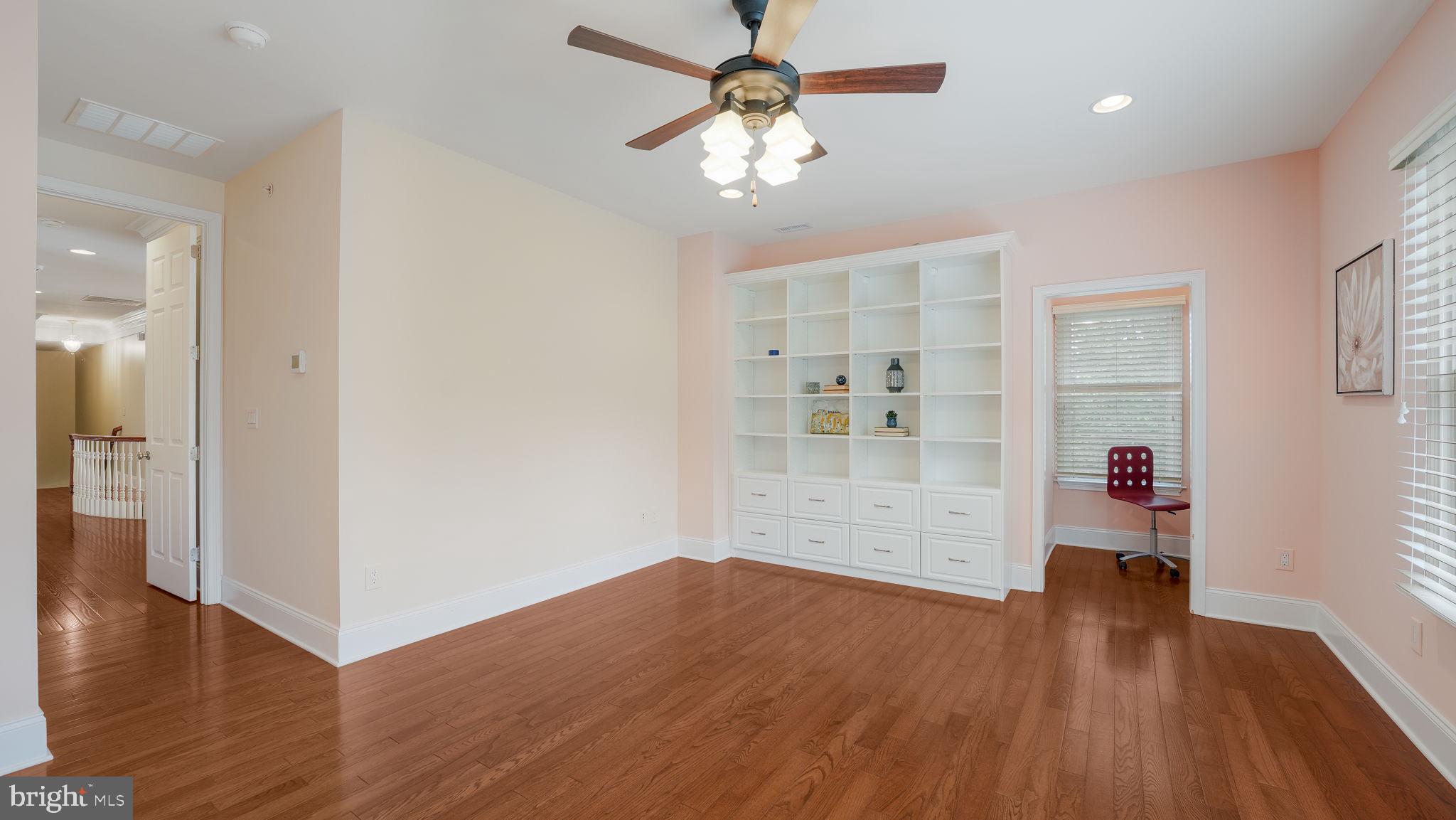 SPRING VALLEY ESTATES - Residential