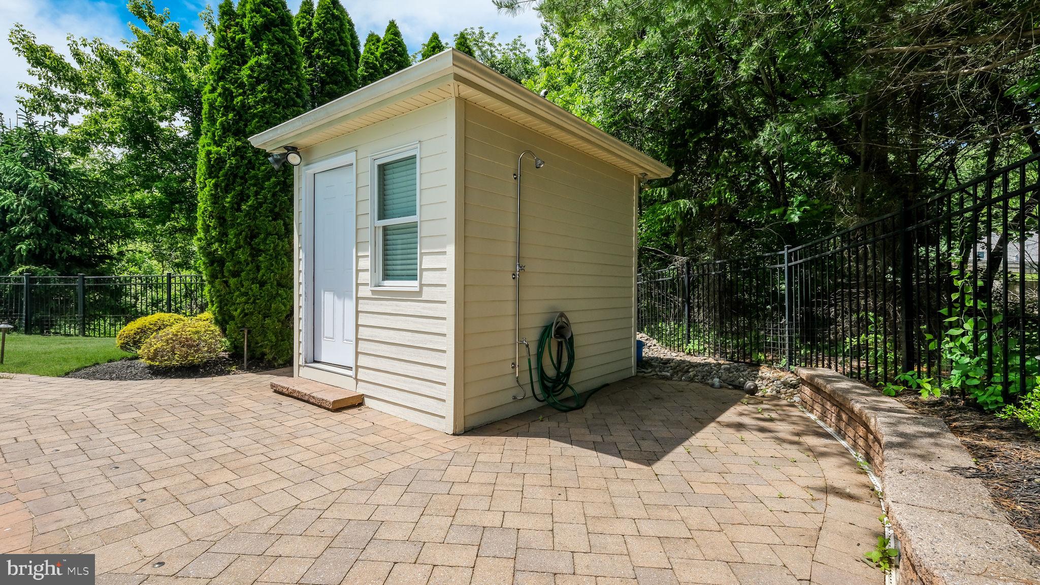 SPRING VALLEY ESTATES - Residential
