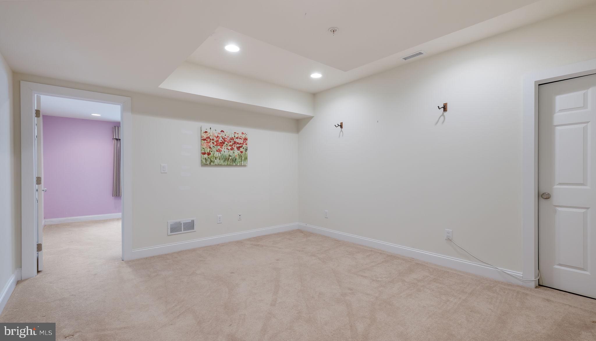 SPRING VALLEY ESTATES - Residential