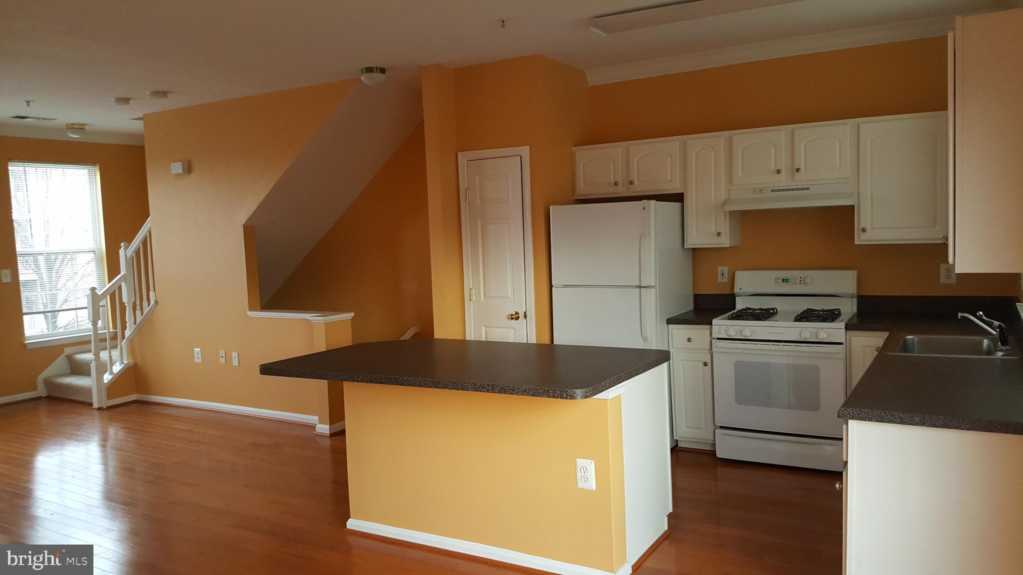 PARKSIDE AT ASHBURN - Residential Lease