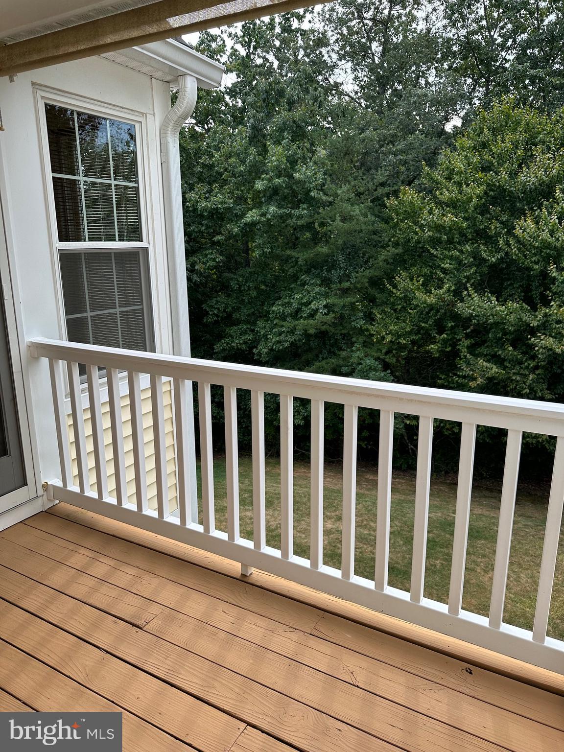 DEEP CREEK COMMONS - Residential Lease