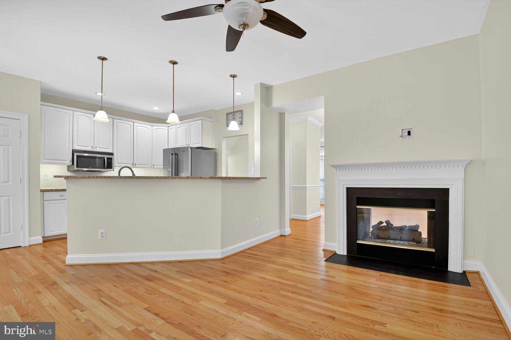 RESTON - Residential Lease