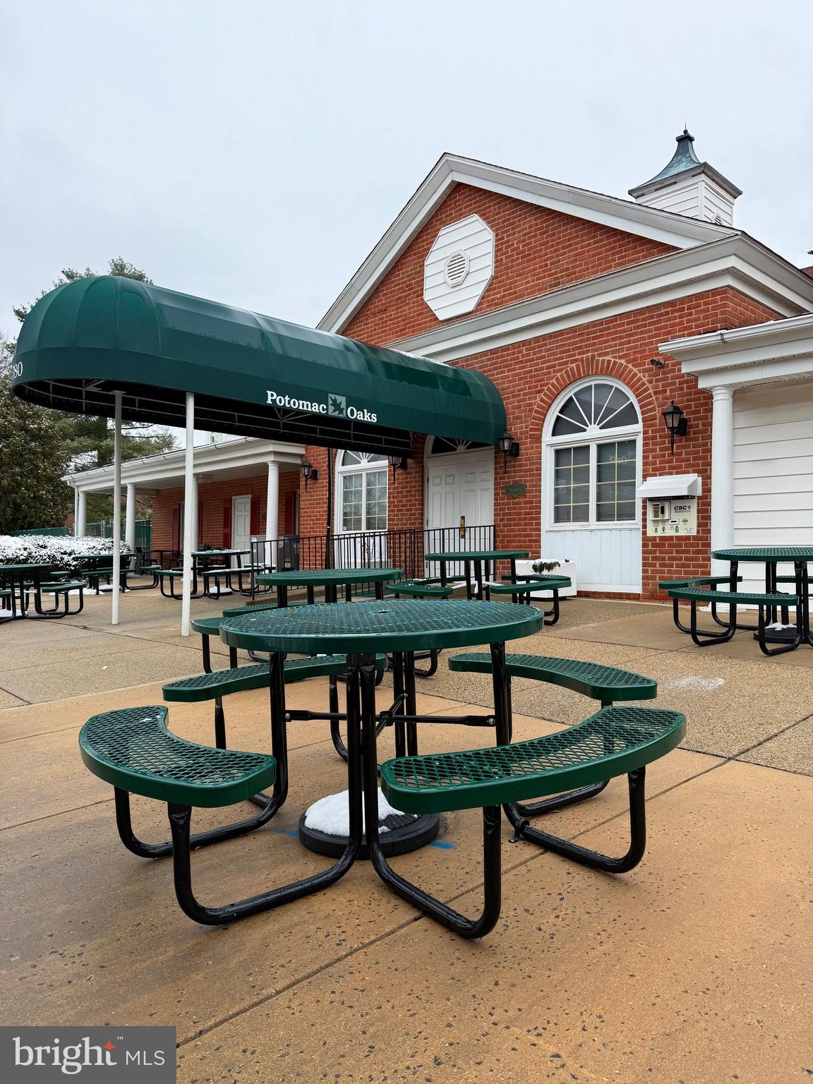 DIAMOND FARMS - Residential