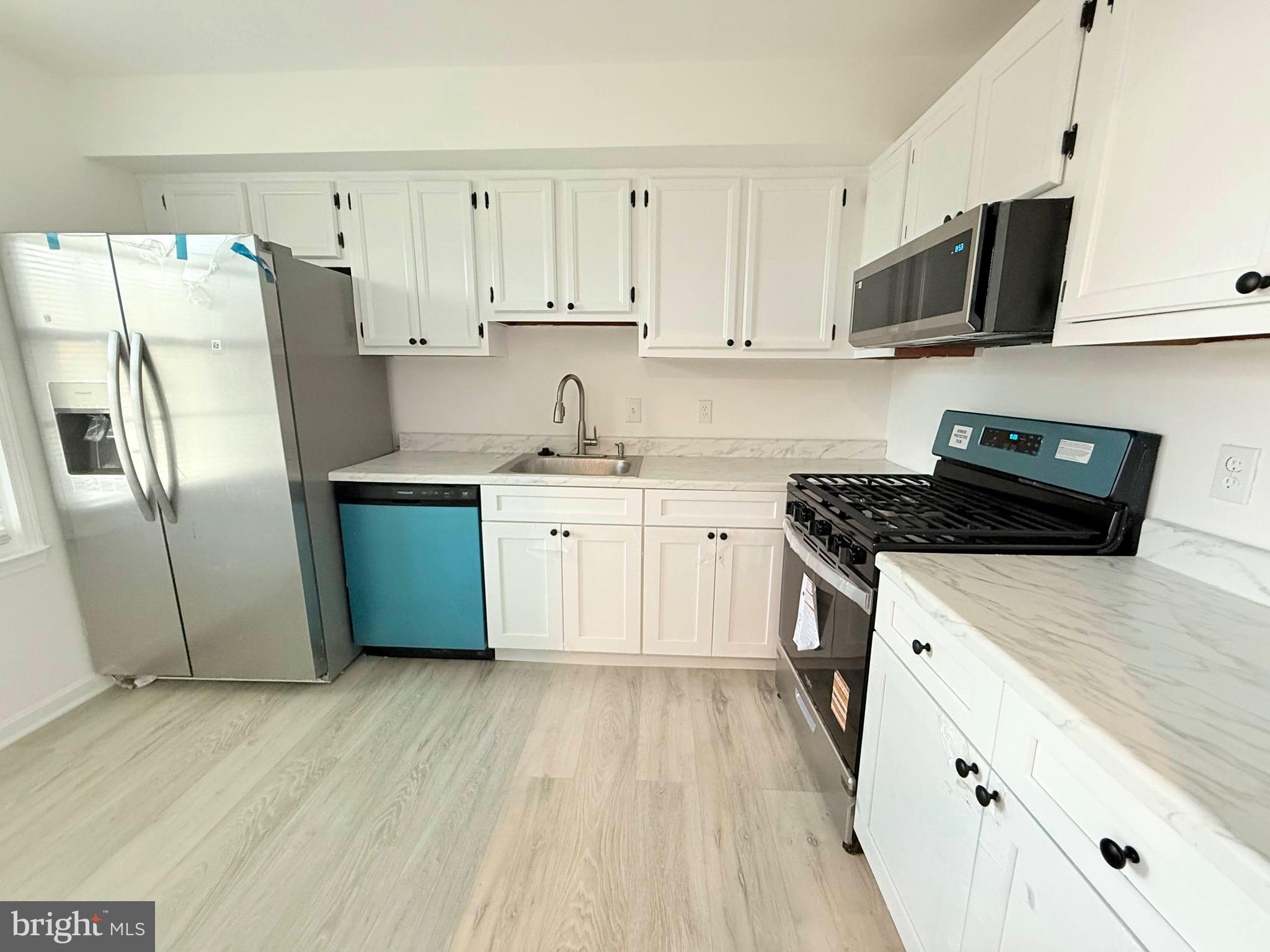 DIAMOND FARMS - Residential