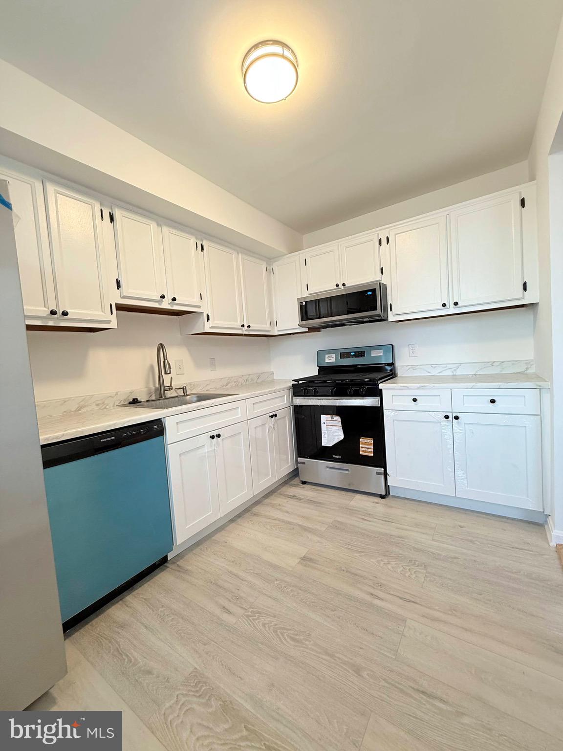 DIAMOND FARMS - Residential