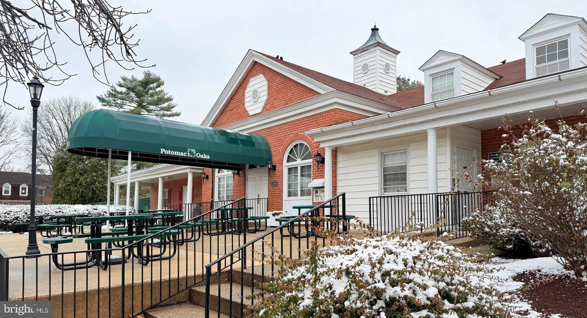 DIAMOND FARMS - Residential