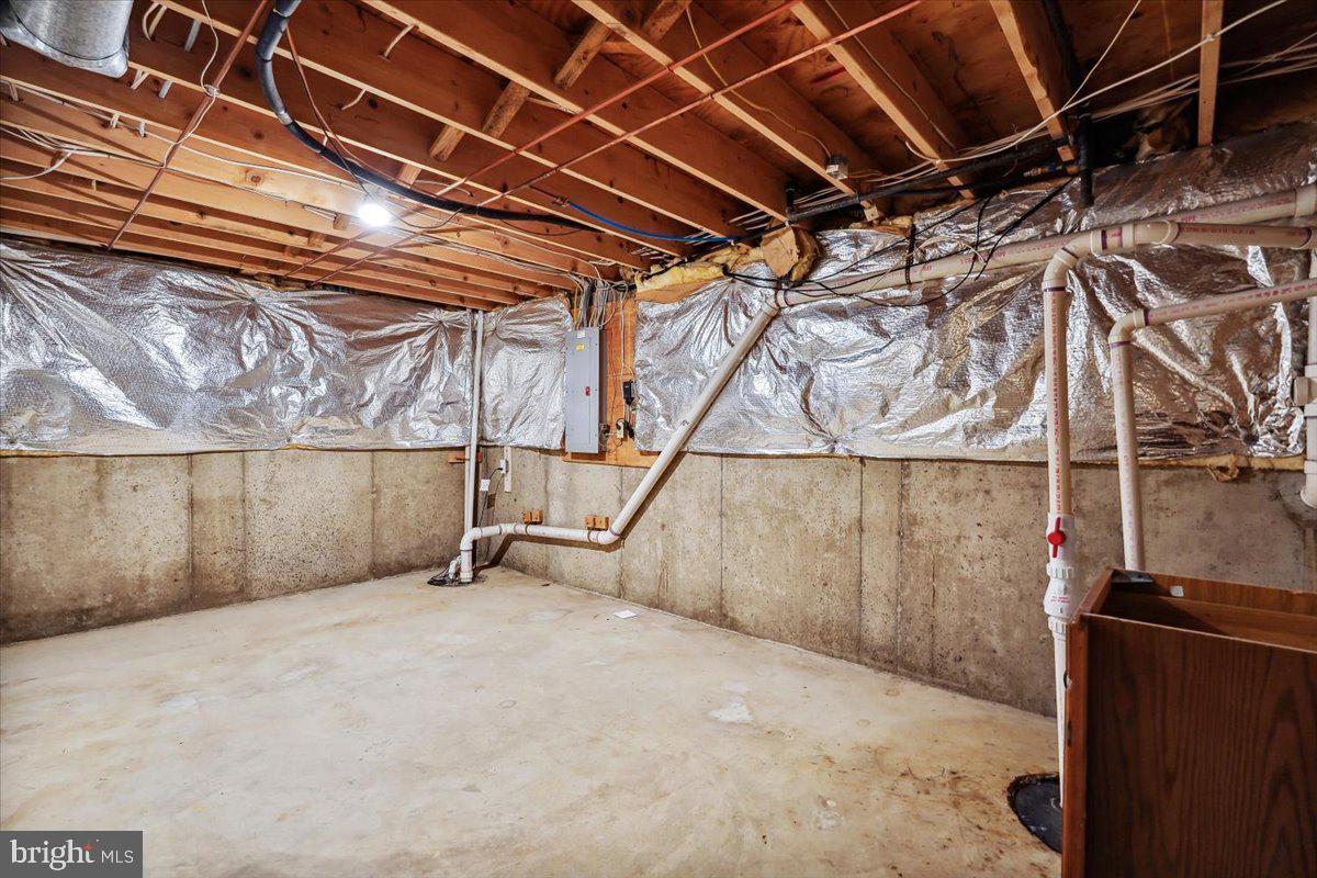 CHARLESTON COLLECTION - Residential