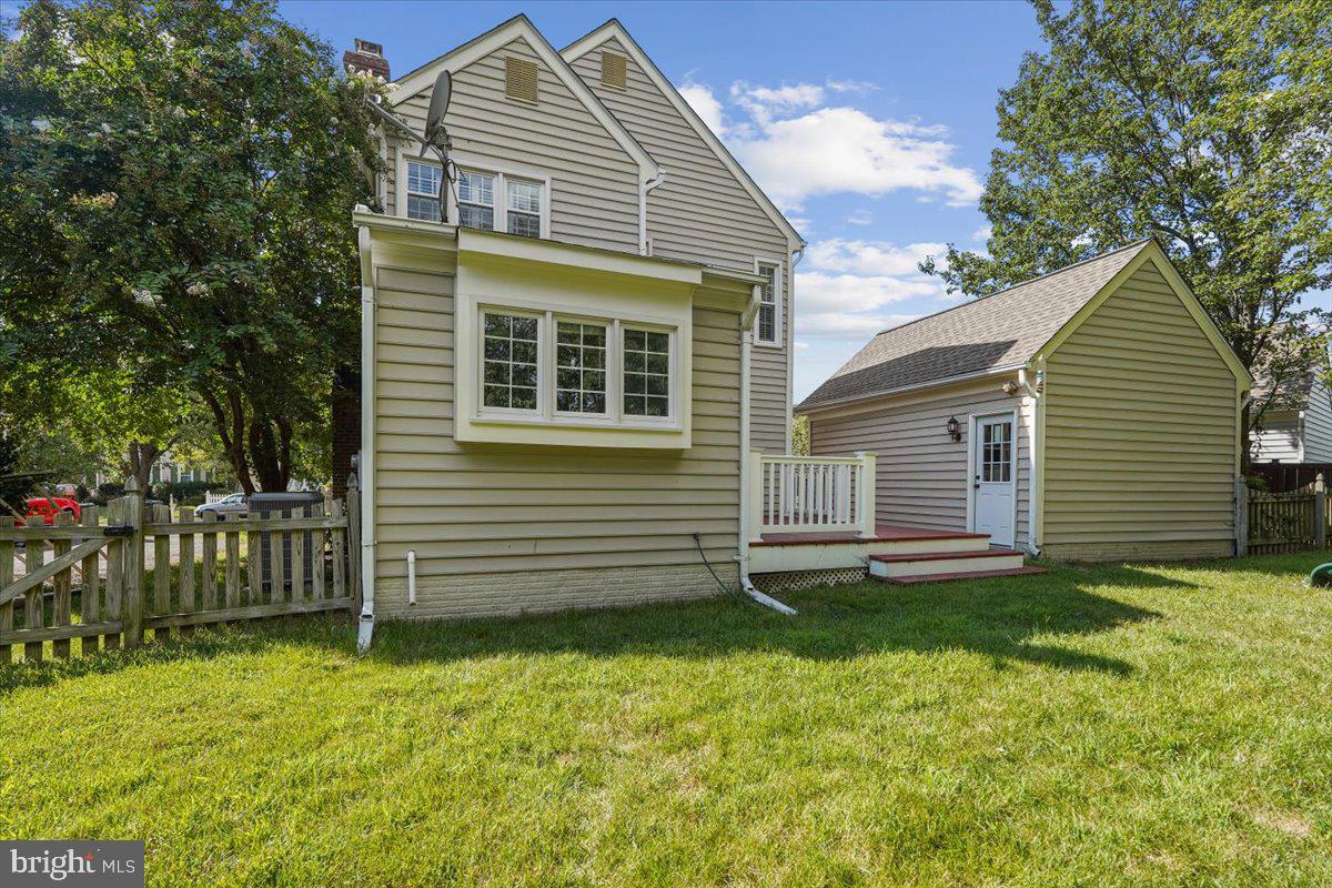 CHARLESTON COLLECTION - Residential