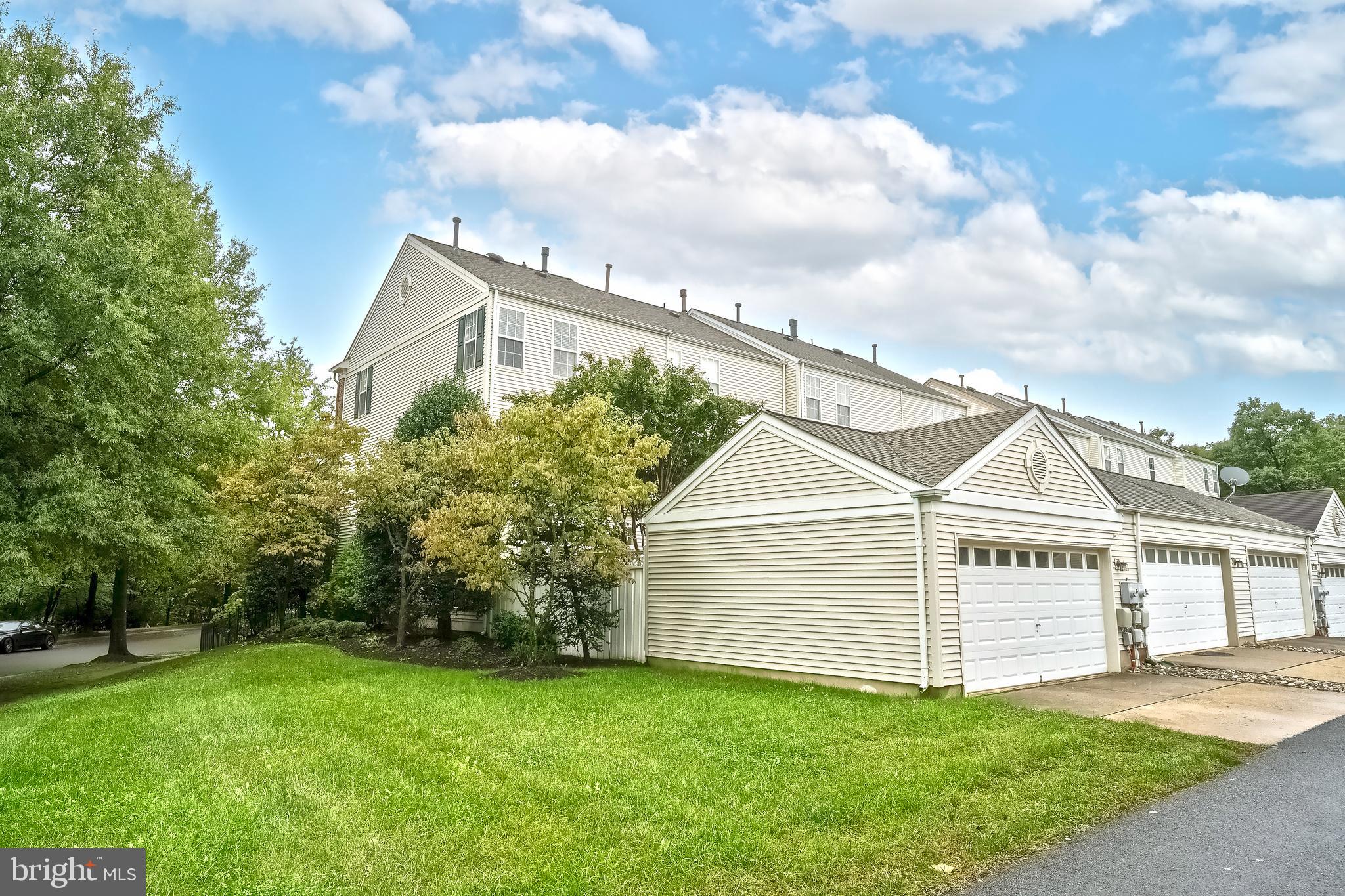 BELMONT RIDGE - Residential