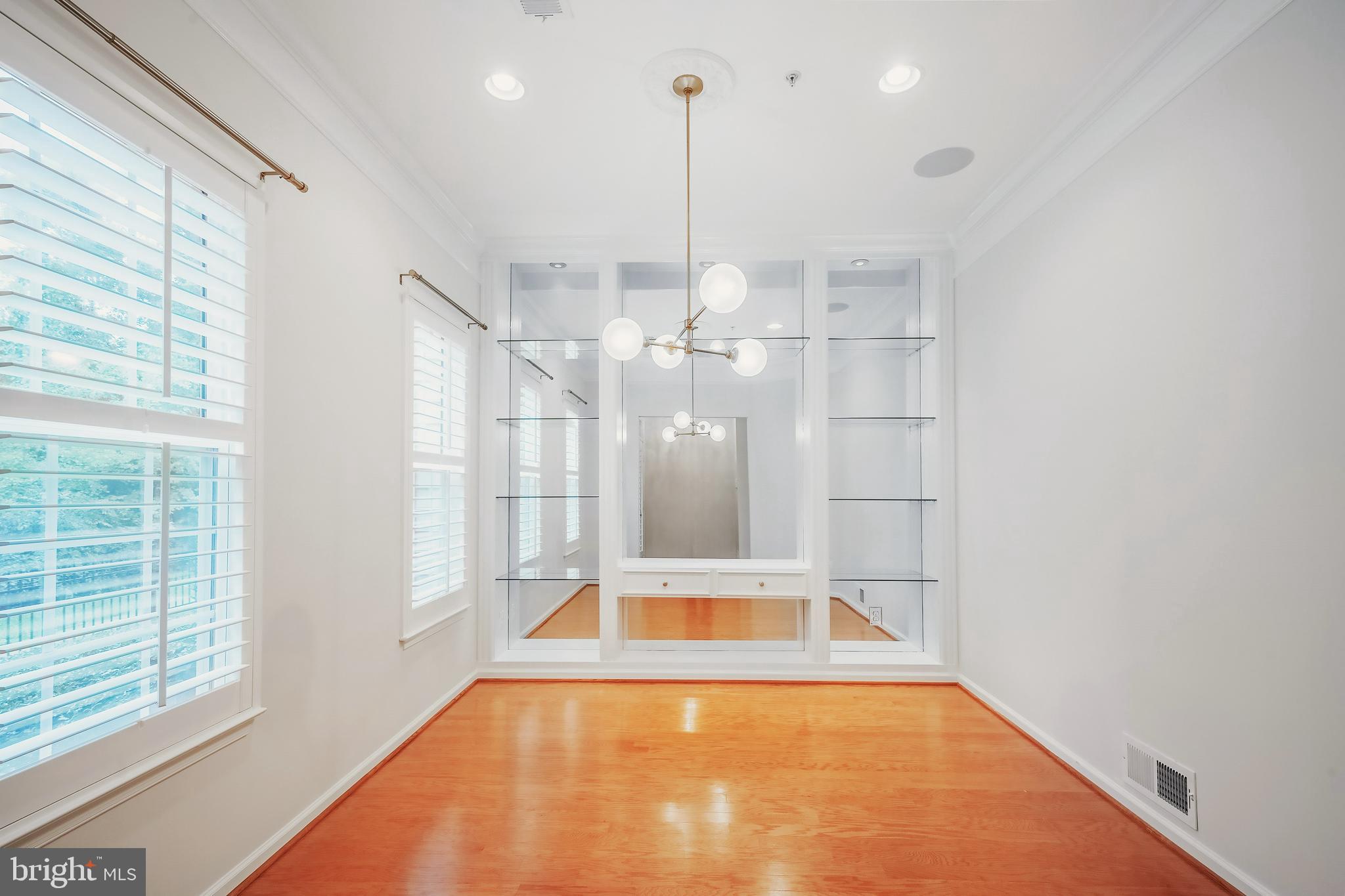 BELMONT RIDGE - Residential