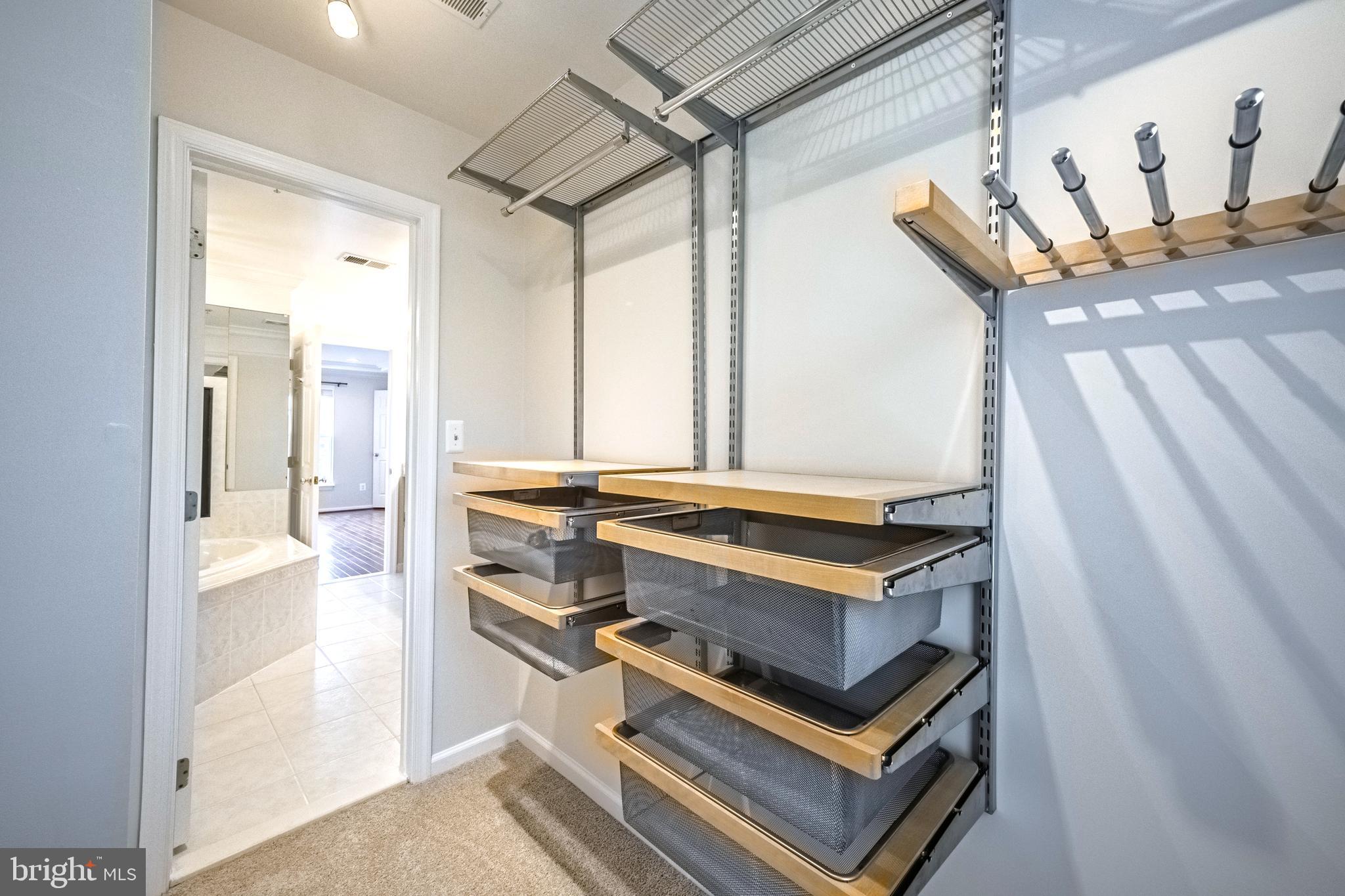 BELMONT RIDGE - Residential