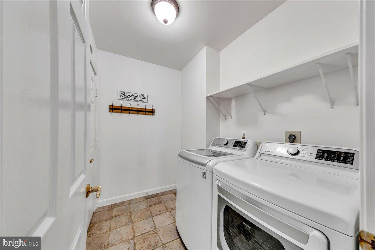 LITTLE ROCKY RUN - Residential