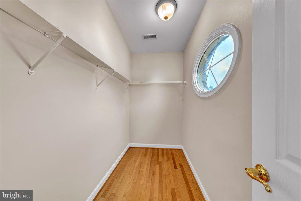 LITTLE ROCKY RUN - Residential