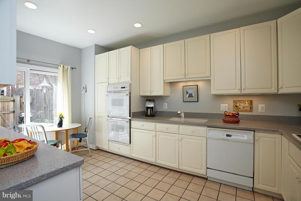 HIGHGATE - Residential