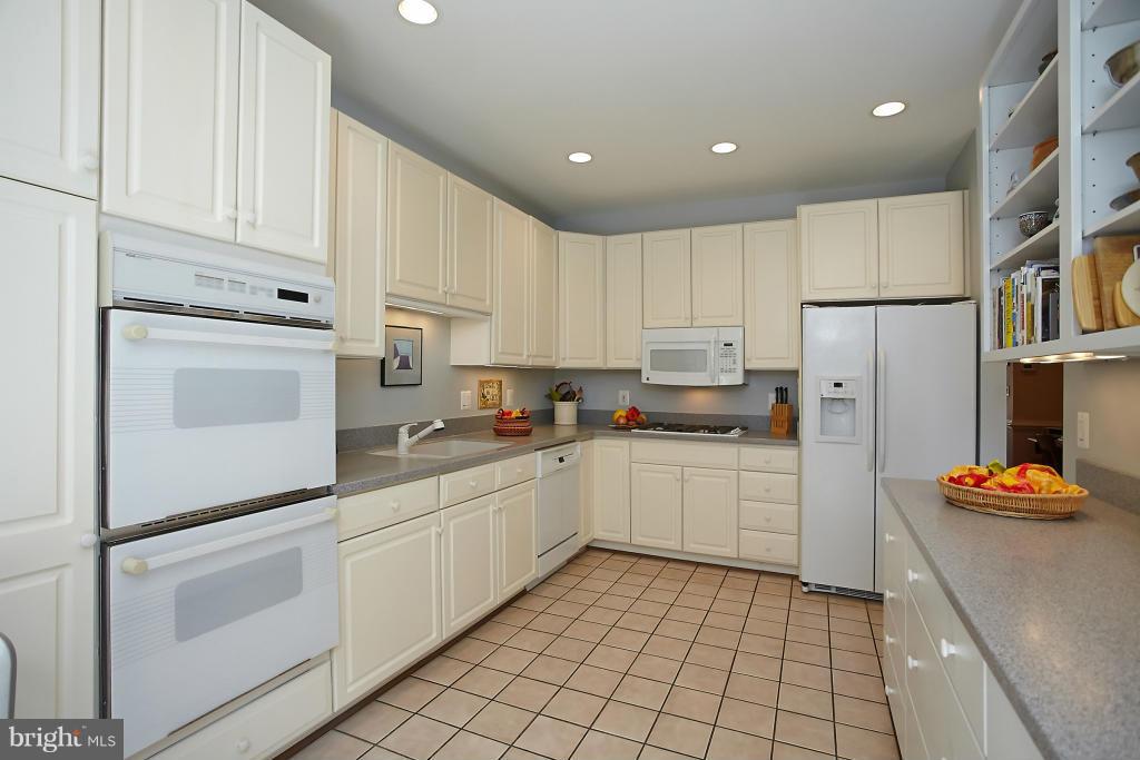 HIGHGATE - Residential