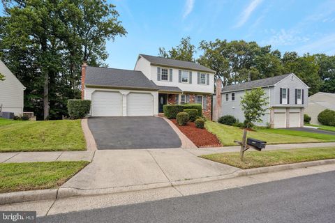 8298 LINDSIDE WAY SPRINGFIELD VA 22153