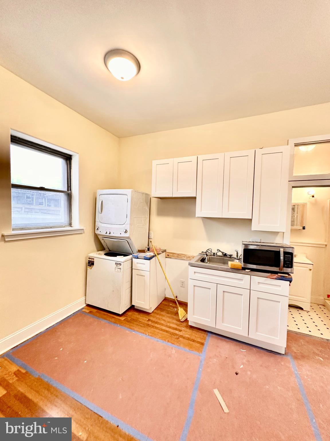 3400 HENRY AVENUE 1F