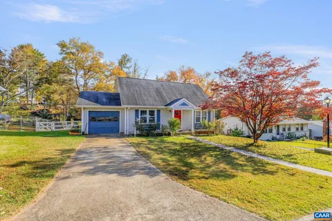 217 Barnsdale Rd, Charlottesville, VA 22911 - MLS#: 658308