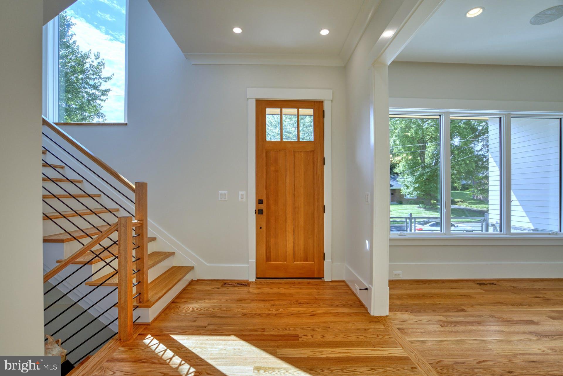 BROYHILLS MCLEAN ESTATES - Residential